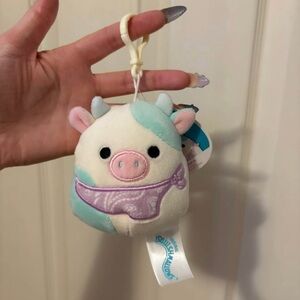 Squishmallow belana cow clip